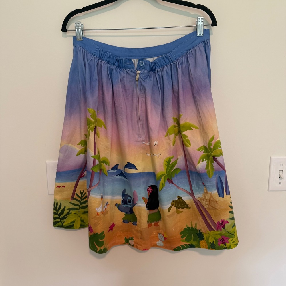 Stitch Shoppe by Loungefly‎ Disney Lilo & Stitch Sunset Beach Scene Skirt Large - Picture 2 of 3